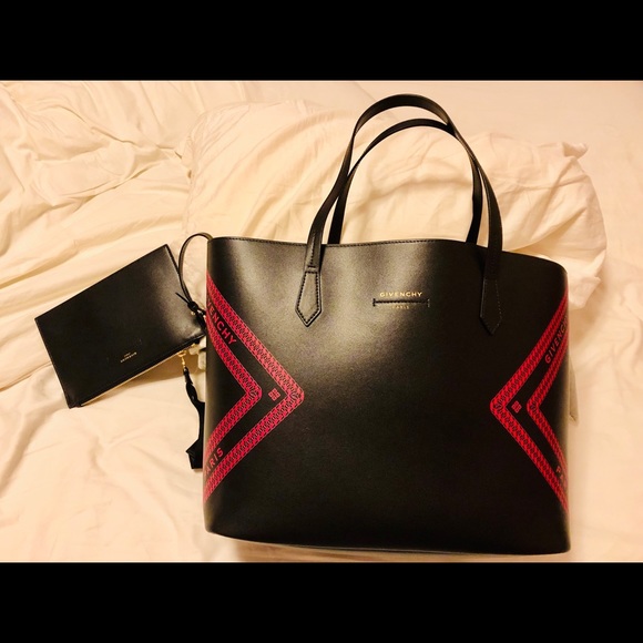 Givenchy Wing leather shopper tote - Picture 4 of 6